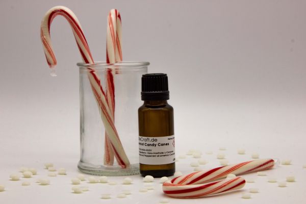 Peppermint Candy Canes - Candle Fragrance Oil